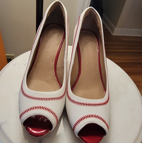 Charis Doxa "baseball" Wedges - Picture 3 of 11